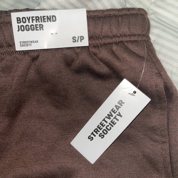 Brown Sweatpants - Picture 4 of 4